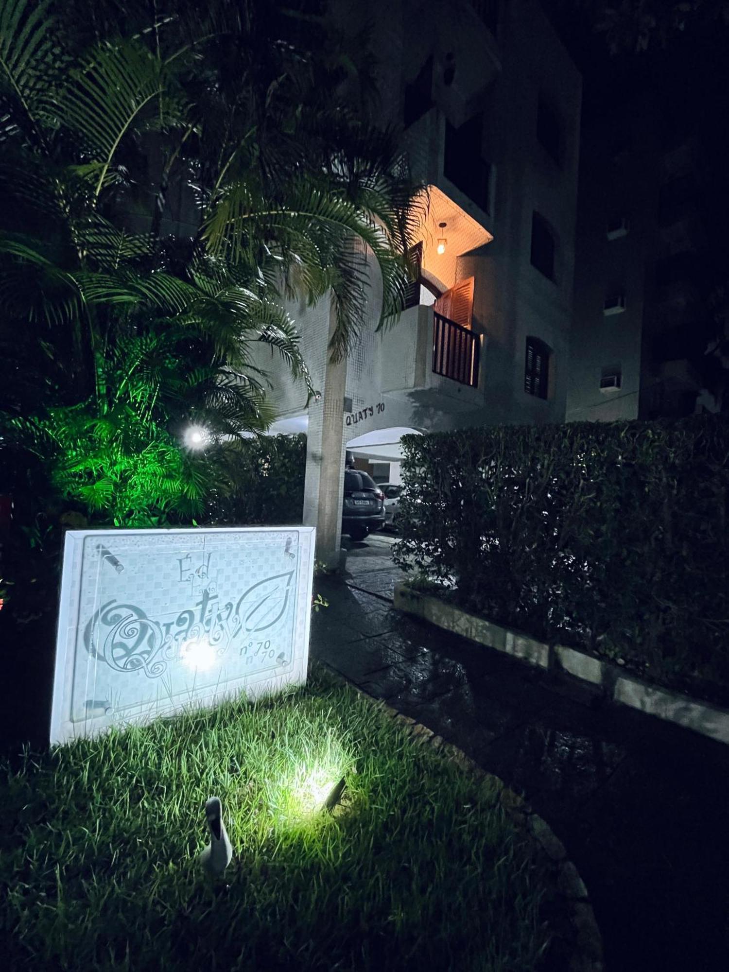 Apartamento Charmoso A 400Mts Da Praia Da Enseada Guarujá Eksteriør bilde